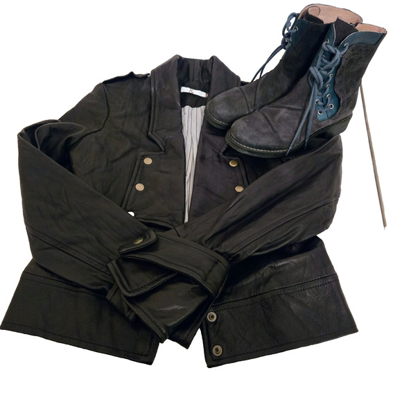 Mike & Chris Leather Jacket Women's Black Leather Bomber Jacket Small - Picture 14 of 16